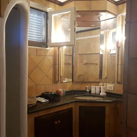 Apartment Con I Piedi Nell'acqua Stromboli
